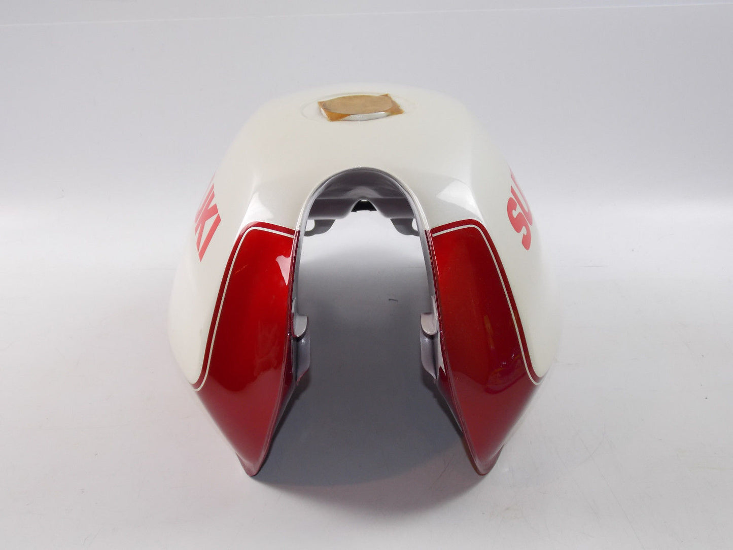 NEW NOS SUZUKI 1984 1985 1986 GS450 WHITE BURGUNDY GAS FUEL TANK 49100-44410-87P - MotoRaider