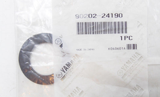 NOS YAMAHA  1092-2015 PLATE WASHER XJ600 XVS1100 YZF750 FZS1000  90202-24190 - MotoRaider