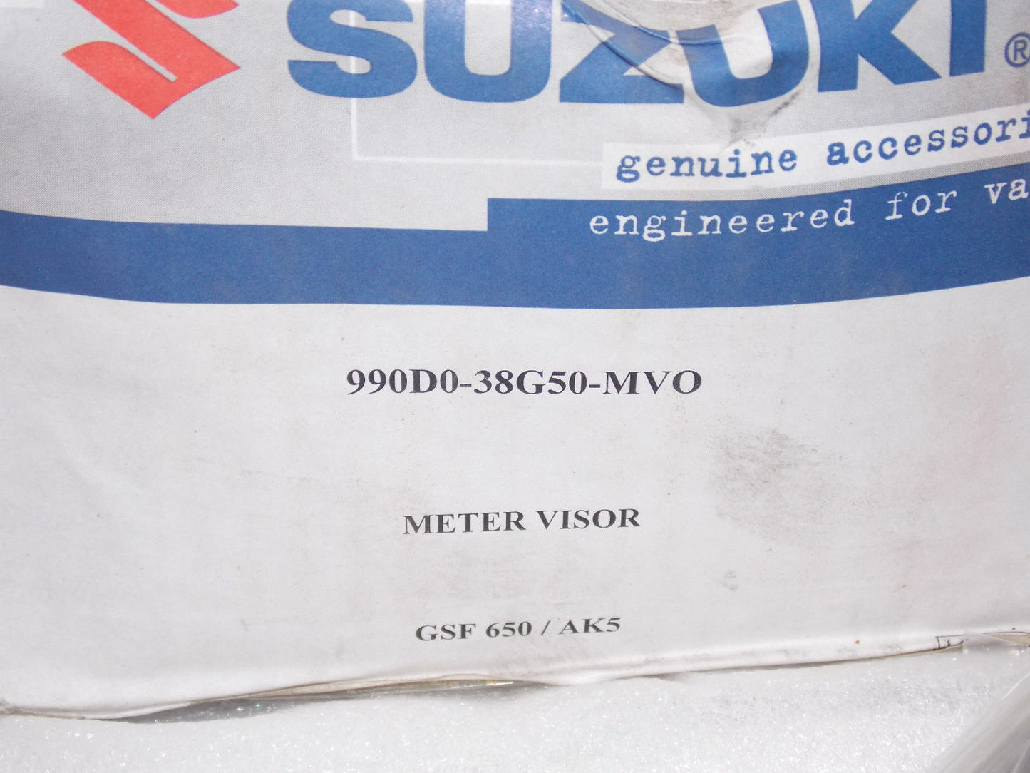 NOS SUZUKI GSF650 BANDIT K5 K6 K7 K8 NAKED WIND SCREEN VISOR 990D0-38G50-MVO - MotoRaider