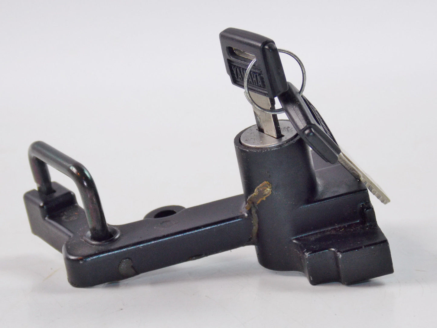 NOS YAMAHA 1981 1982 1983 XJ750 SECA SEAT LOCK ASSEMBLY WITH KEY 5G2-24705-00 - MotoRaider