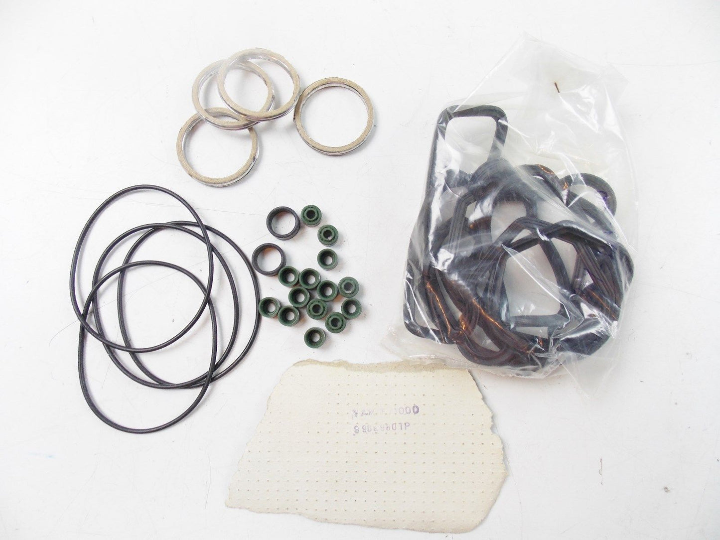 NOS YAMAHA 1985  CENTAURO GASKET SET KIT FJ1100 990A980TP - MotoRaider