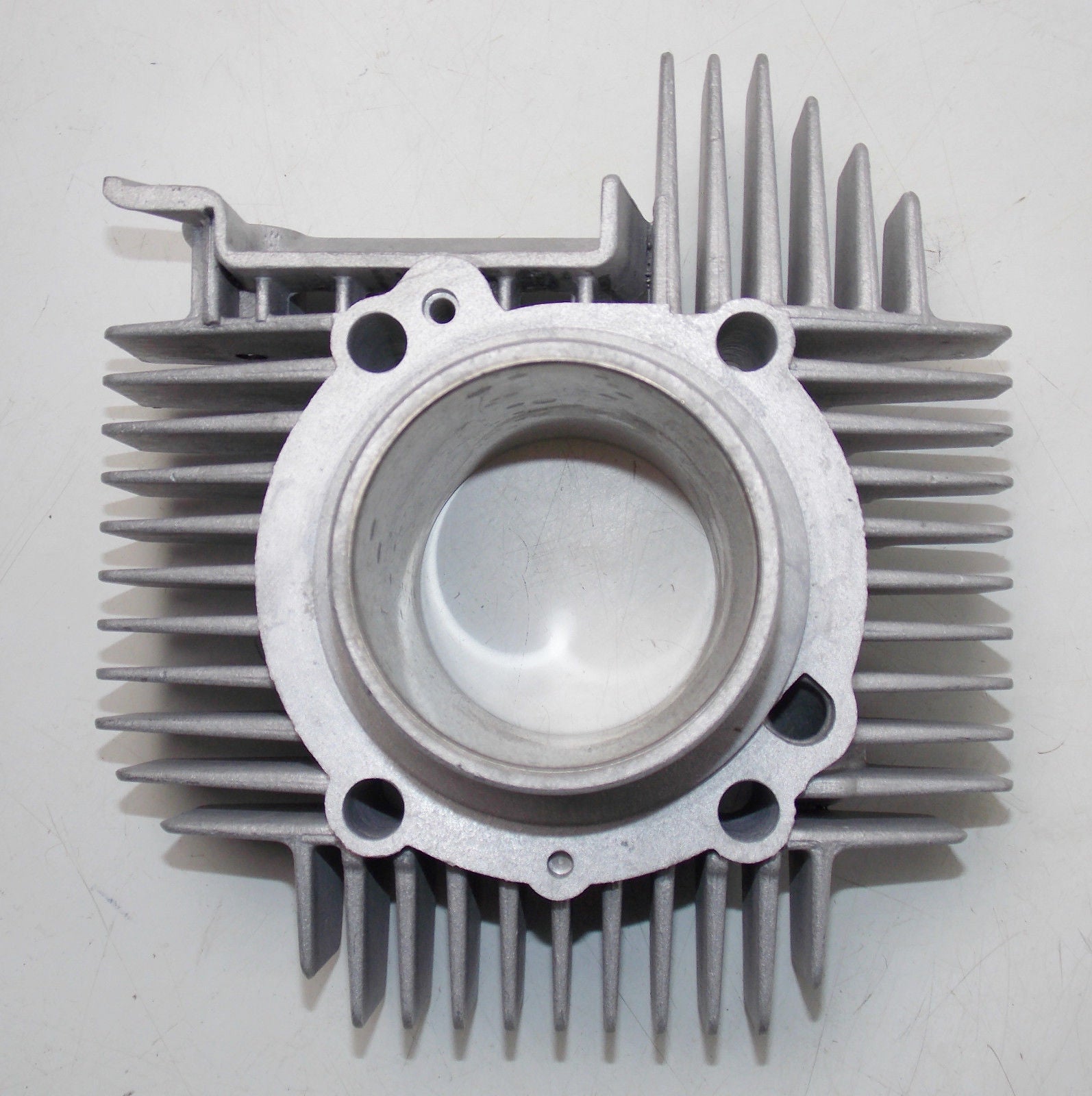 NOS 80'S DUCATI VERTICAL CYLINDER PANTAH XL TL 350 CAGIVA ALA AZZURRA 065917110 - MotoRaider
