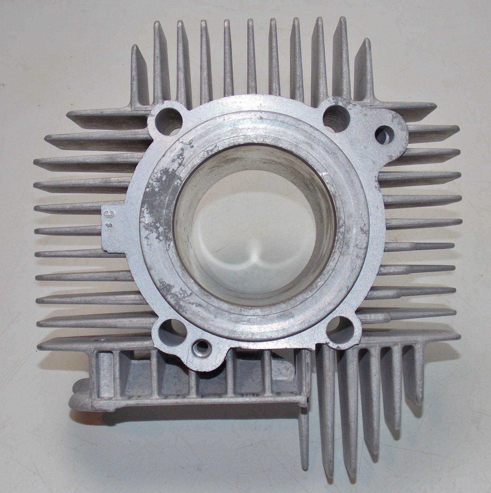 NOS 80'S DUCATI VERTICAL CYLINDER PANTAH XL TL 350 CAGIVA ALA AZZURRA 065917110 - MotoRaider