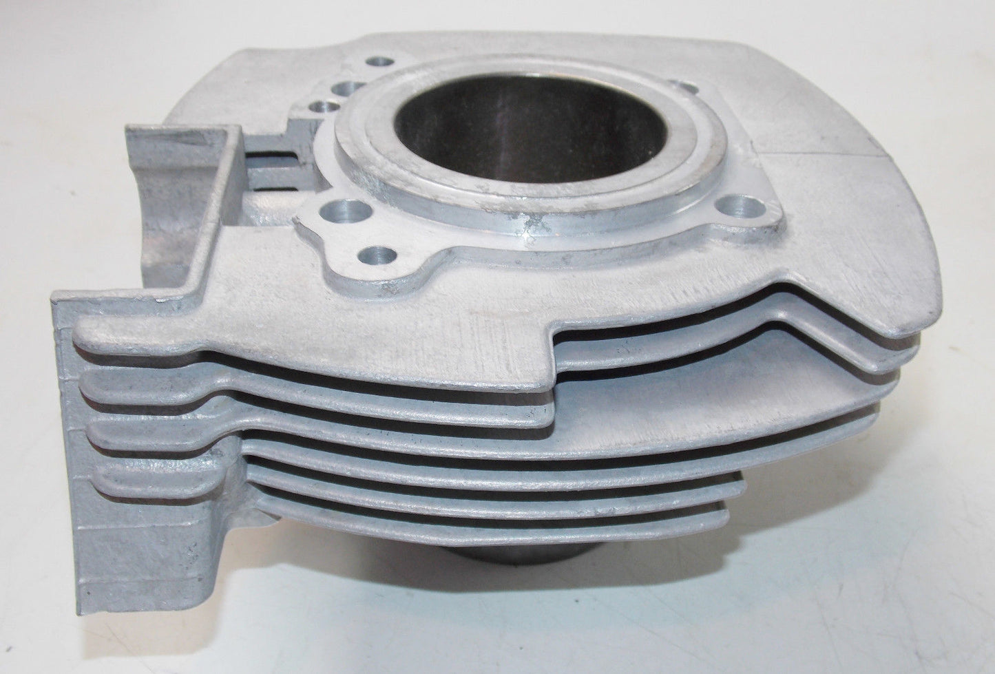 NOS 80'S DUCATI HORIZONTAL CYLINDER PANTAH XL TL 350 CAGIVA ALAZZURRA 065917210 - MotoRaider