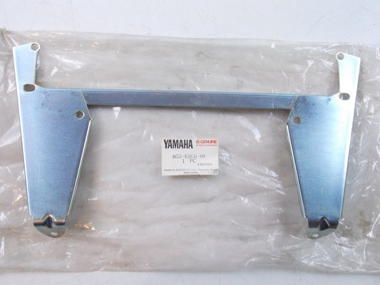 NOS YAMAHA  1978-1982 PANEL 1 BRACKET ET250/340/300   8G5-83631-00 - MotoRaider