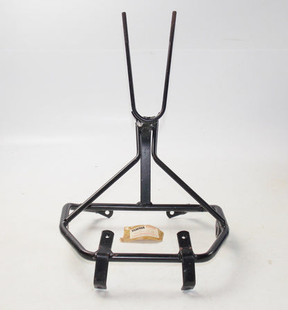 NOS NEW YAMAHA FAIRNG MOUNT SUPPORT METER HEADLIGHT BRACKET 1VJ-F8356-00 - MotoRaider