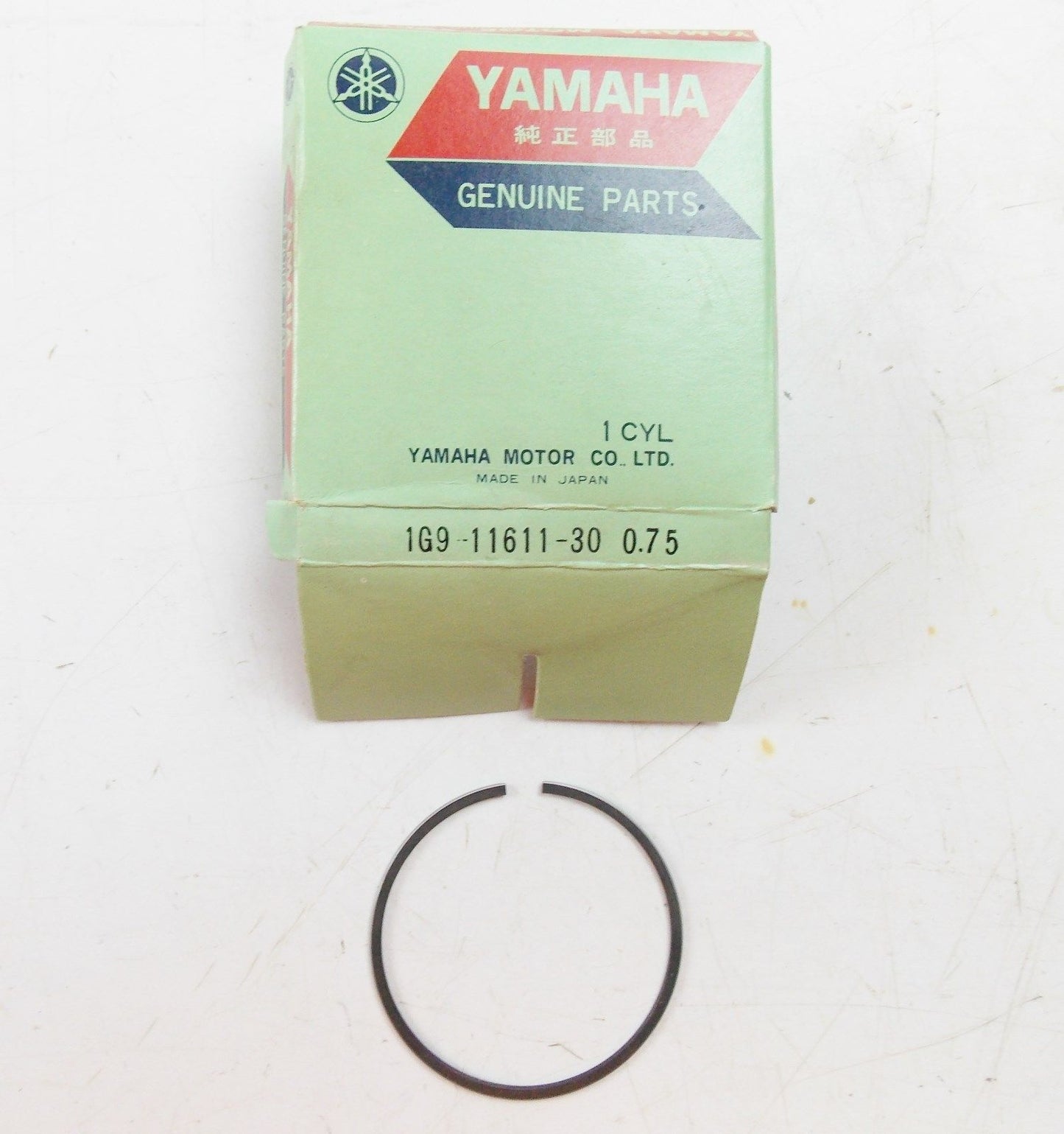 NOS YAMAHA   1977 PISTON RING  3RD OVER 0.75 YZ100  1G9-11611-30 - MotoRaider