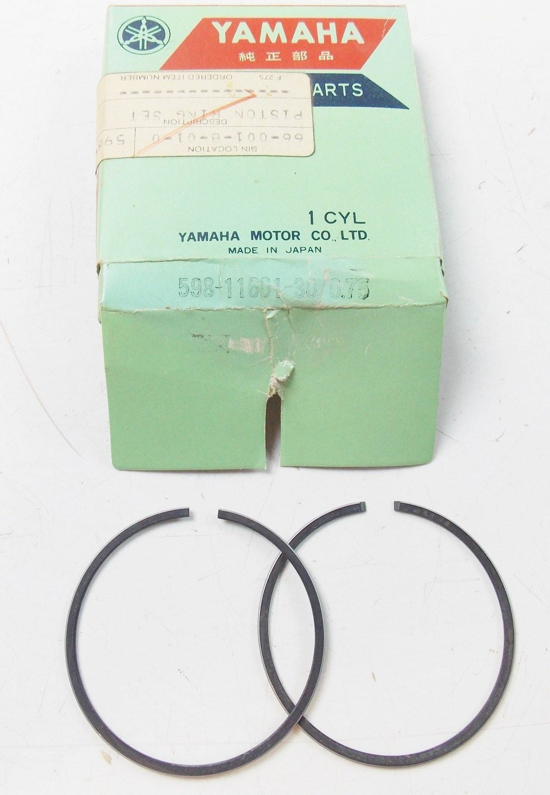 NOS YAMAHA  1976-1980 YZ  80cc PISTON RING SET 3RD O/S 0.75 598-11601-30 - MotoRaider