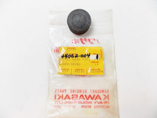 NOS KAWASAKI 1971-1975 FORK BOLT CAP F7 F9   44062-004 - MotoRaider