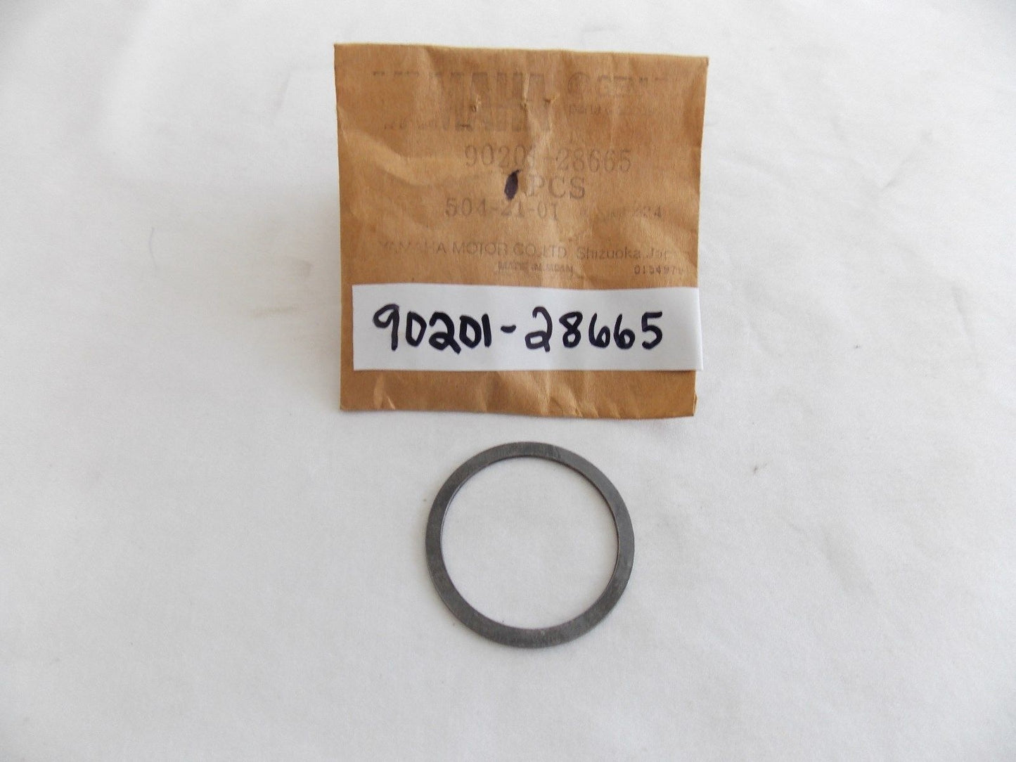 NOS YAMAHA  1998-2013 HOLD WASHER GEAR 1 YFM350  90201-28665 - MotoRaider
