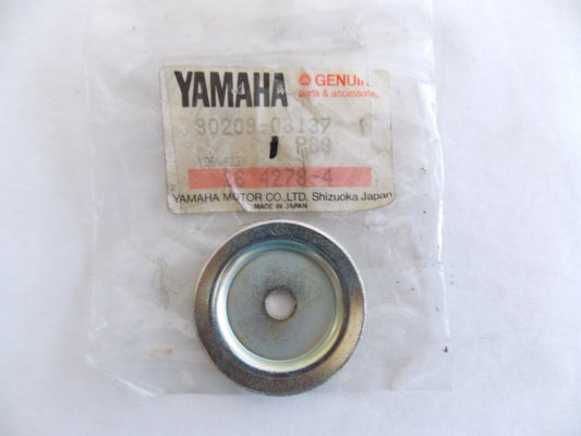 NOS YAMAHA 1976-1981 SPECIAL SHAPE WASHER EX340 GS340 GP300 ET250 90209-06137 - MotoRaider