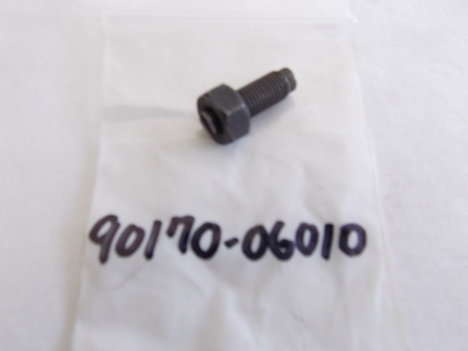 NOS YAMAHA 1989-1995 HEXAGON NUT (2) FZR600 WR200 V-MAX 1200  90170-06010 - MotoRaider