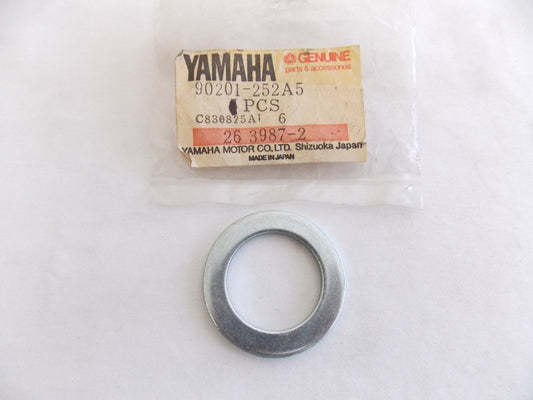 NOS YAMAHA 1980-1985 PLATE WASHER (2) YT125 YT175 YDS5  90201-252A5 - MotoRaider