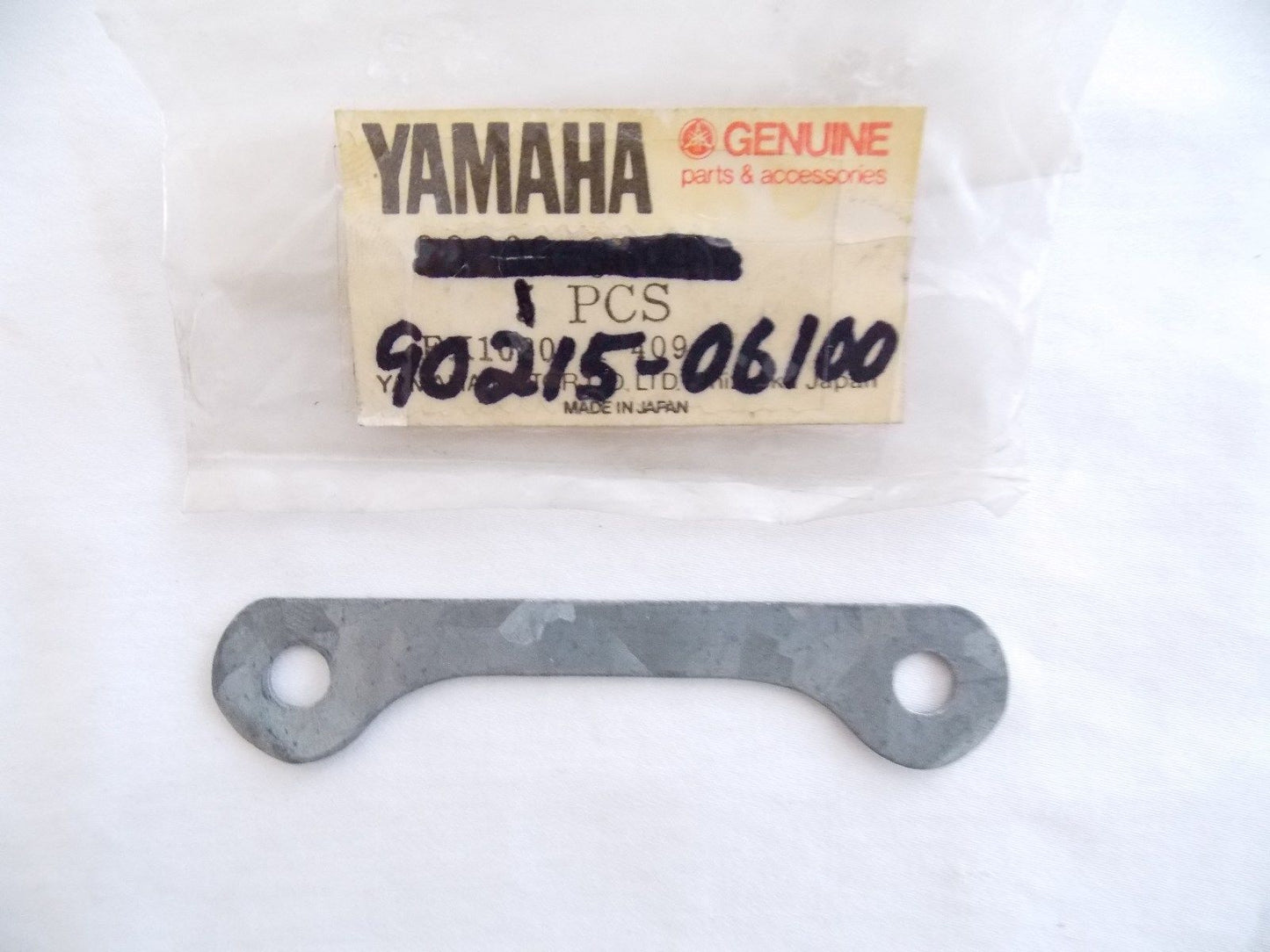 NOS YAMAHA  1970-1977 LOCK WASHER AXLE EL433 EW433 SL338 SM292   90215-06100 - MotoRaider