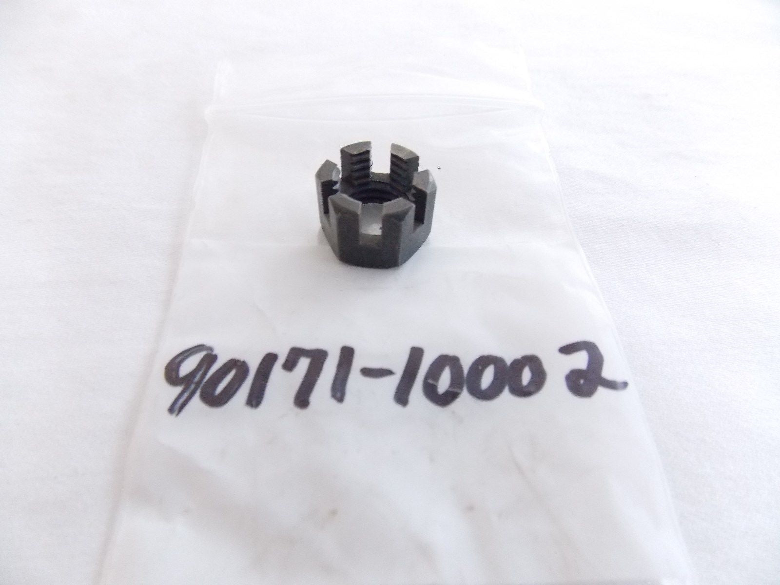 NOS YAMAHA  1070-1975 CASTLE NUT (2)  SW396 SL292 EW433 GP396 SS433 90171-10002 - MotoRaider