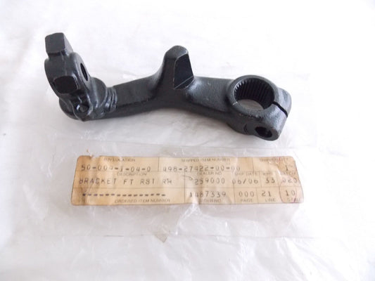 NOS YAMAHA 1974 1975 1976 FOOTREST RIGHT BRACKET DT250 DT360 DT400  498-27422-00 - MotoRaider