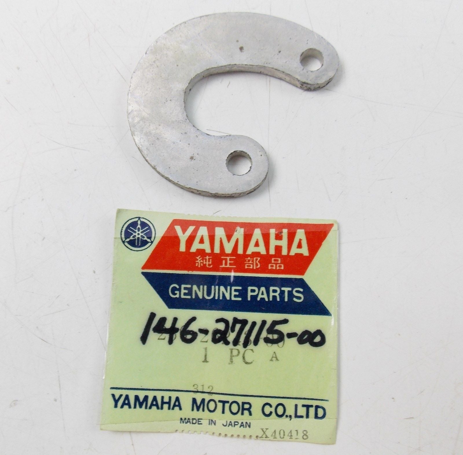NOS YAMAHA  1962 1963 1964 MAIN STAND LINK YD3  146-27115-00 - MotoRaider