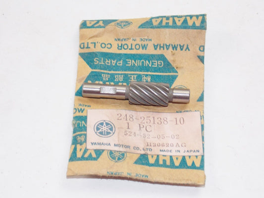 NOS YAMAHA 1976 1979 METER GEAR DT125/175 TY250  248-25138-10 - MotoRaider