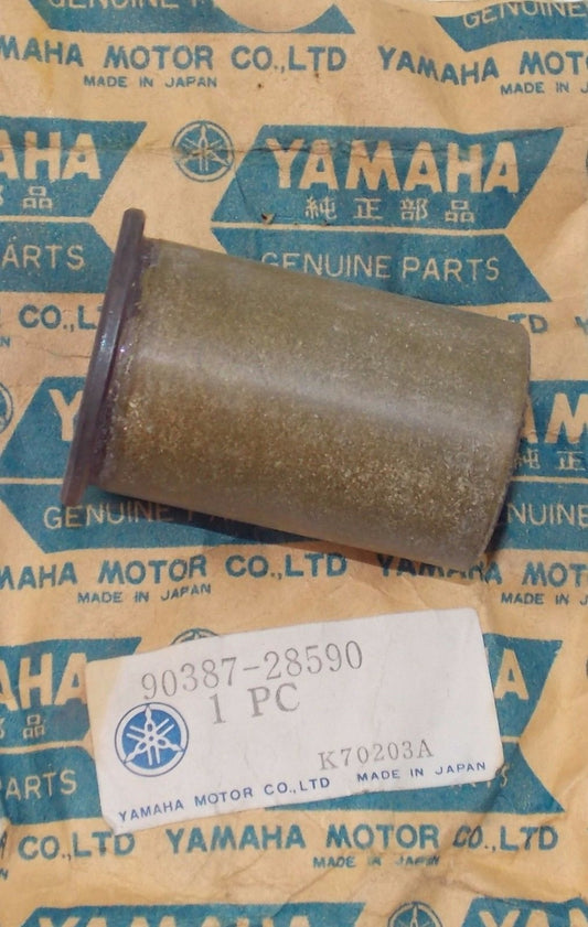 NOS YAMAHA 1976-1977 SRX340 SRX440 EX340 EX440 COLLAR 90387-28590 - MotoRaider