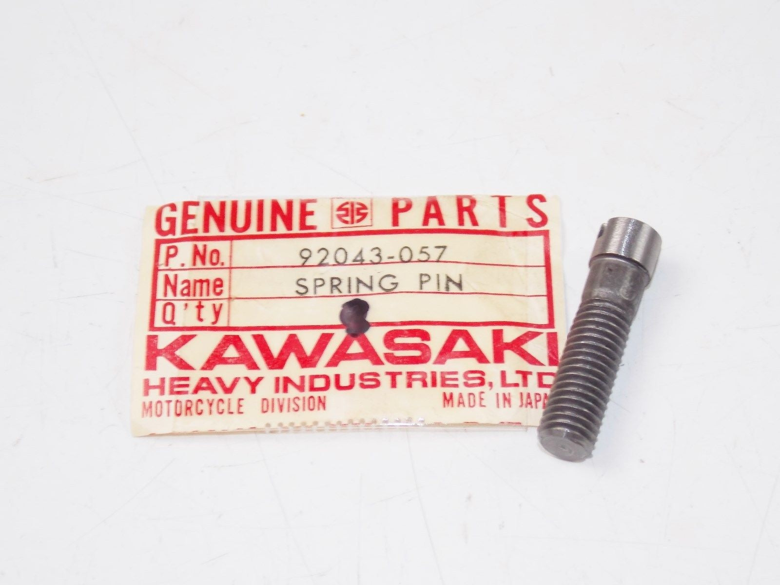 NOS KAWASAKI 1969-1981 PIN CHANGE PEDAL SPRING KZ1000 KE100 G3 F5 92043-057 - MotoRaider