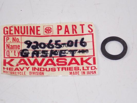 NOS KAWASAKI 1967 1968 1969 FUEL COCK GASKET C2 J1 D1 G3  92065-016 - MotoRaider