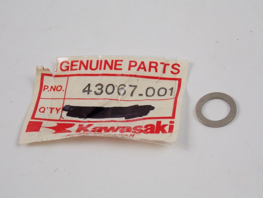 NOS KAWASAKI 1969-1975 OIL BOLT WASHER KZ1000 H1 H2   43067-001 - MotoRaider