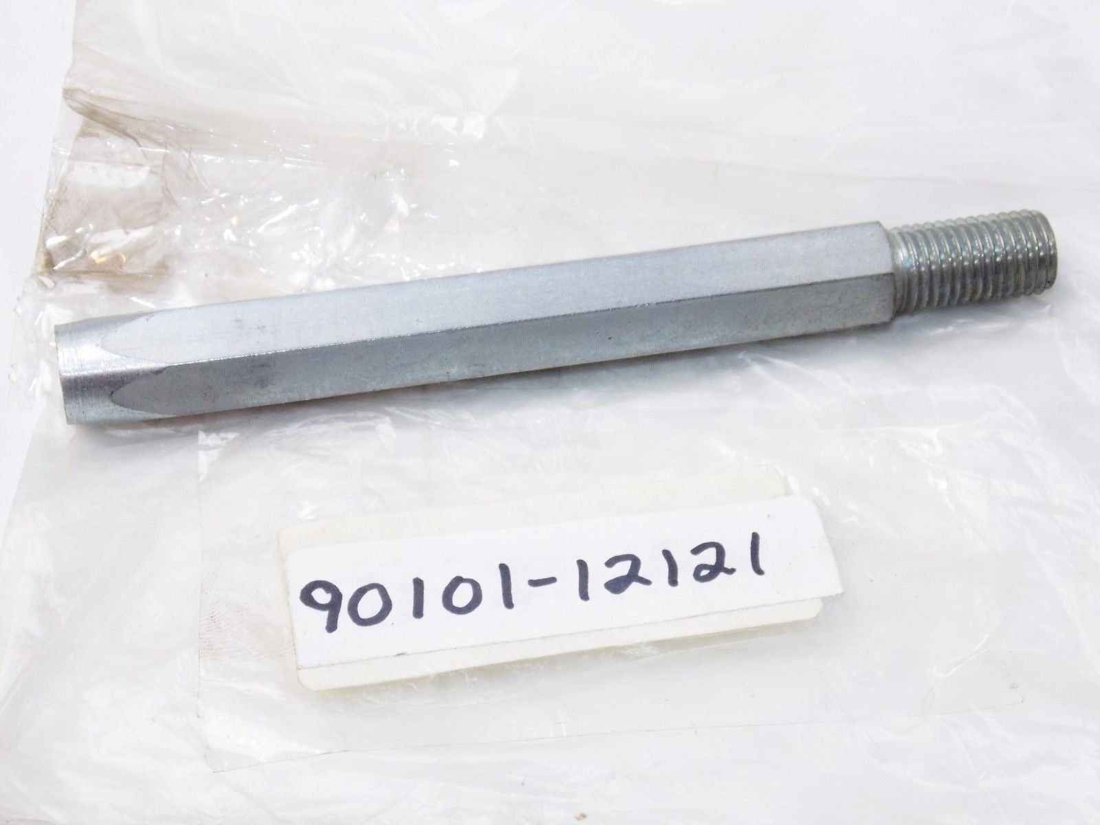 NOS YAMAHA 1966-1967 U5 U5E YGS1 YGS1T REAR ARM FOOTREST BOLT 90101-12121 - MotoRaider