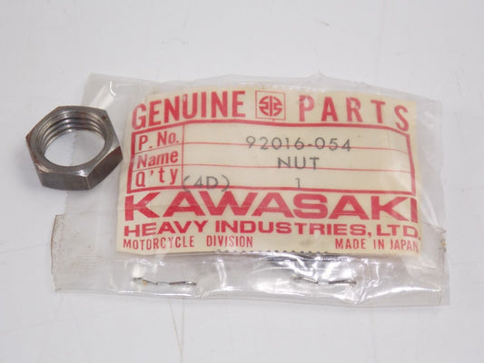 NOS KAWASAKI 1974-1981 CAM SHAFT LOCK NUT KZ200 KZ400 KL250  92016-054 - MotoRaider