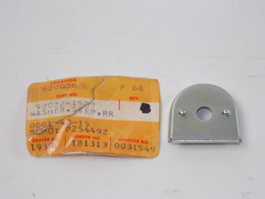 NOS KAWASAKI  1984-2006 FOOTPEG WASHER RR ZG1000 ZX750 ZR750 ZL900  92022-1507 - MotoRaider