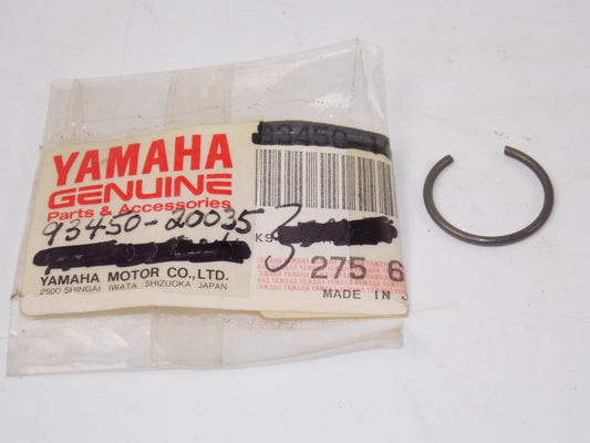 NOS YAMAHA 1966-2001 INNER CIRCLIP YZ360 EX440 SL351 IT400 DT250  93450-20035 - MotoRaider