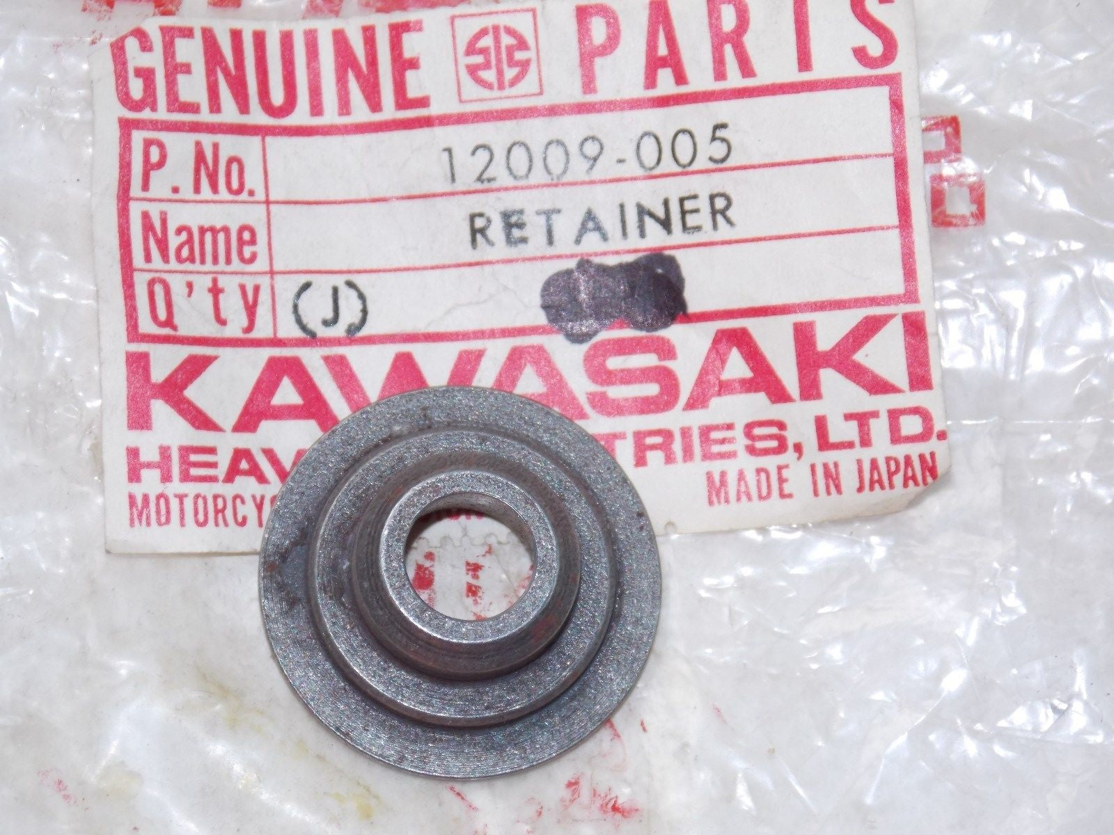 NOS KAWASAKI 1973-2015 VALVE SPRING RETAINER (2) KVF360  KZ900 KL650  12009-005 - MotoRaider