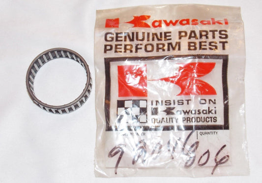 NOS KAWASAKI 1966 1967 1968 1969  CLUTCH NEEDLE BEARING W1 W2  92046-006 - MotoRaider