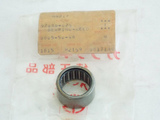 NOS KAWASAKI 1970 1971 1972 1973 1974 1975 NEEDLE BEARING F5/8/9  92046-025 - MotoRaider