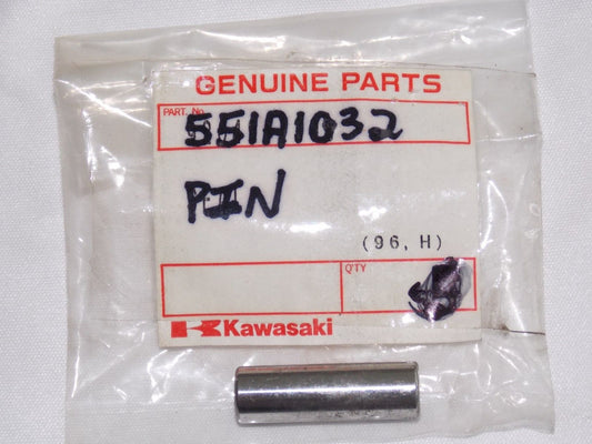 NOS KAWASAKI 1976-1984 DOWEL PIN 10X32 KZ750 551A1032 - MotoRaider