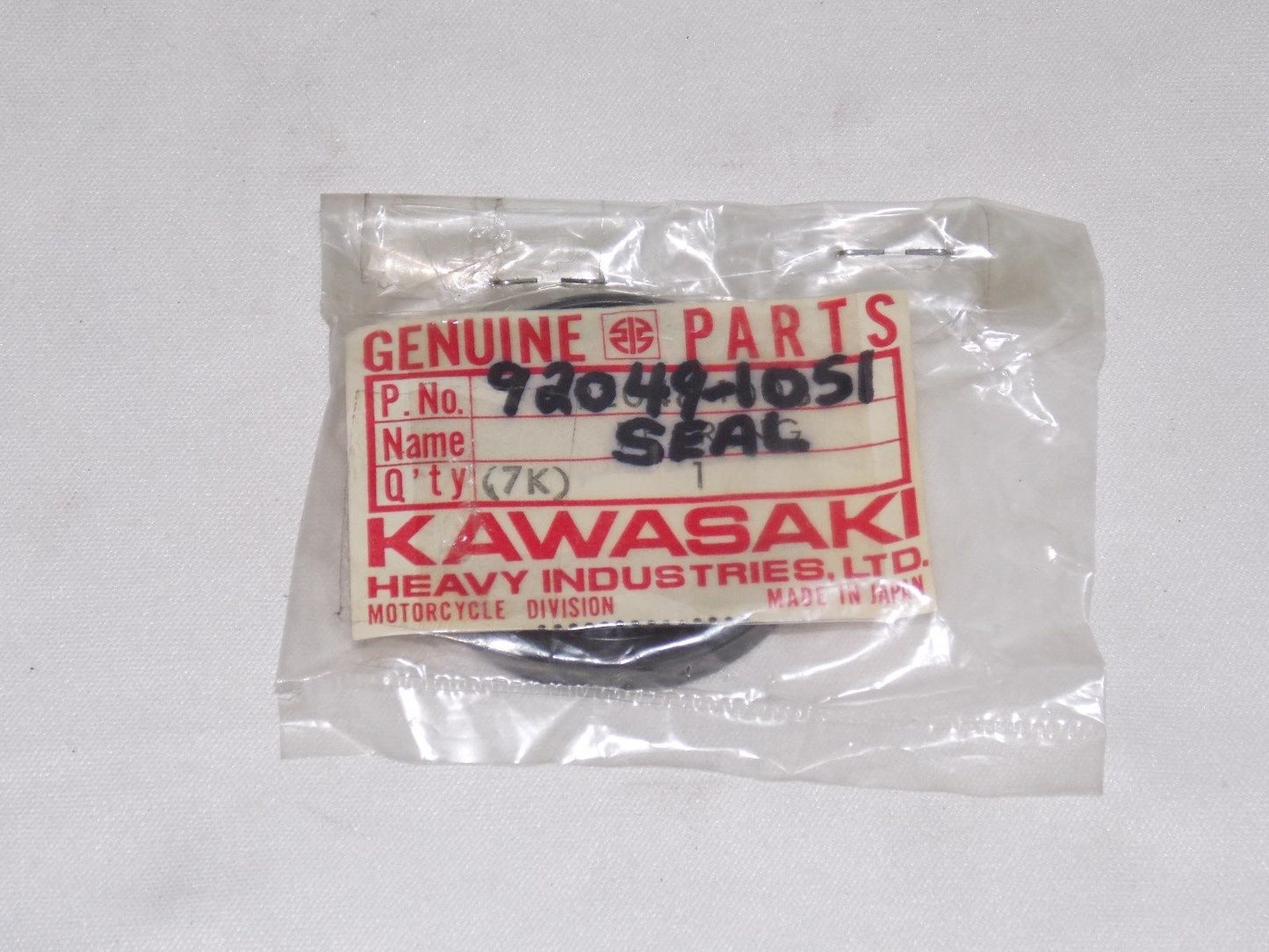 NOS KAWASAKI 1980-2000 OIL SEAL KX250 KDX250 KXT250  92049-1051 - MotoRaider