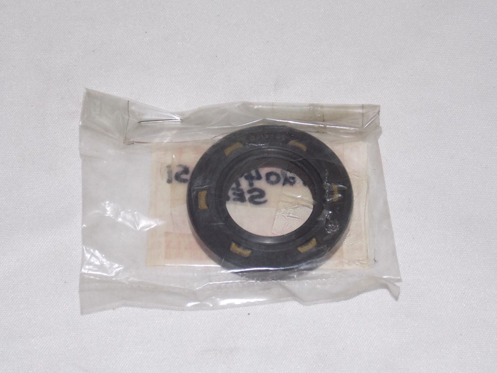NOS KAWASAKI 1980-2000 OIL SEAL KX250 KDX250 KXT250  92049-1051 - MotoRaider