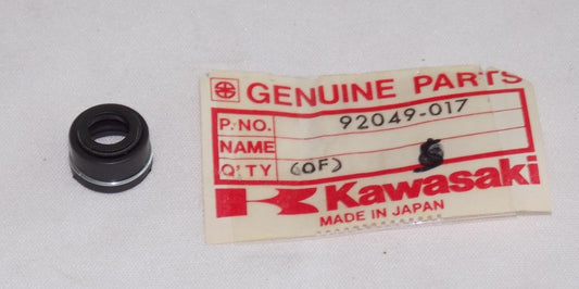 NOS KAWASAKI 1976-1984 OIL SEAL VALVE KZ750 92049-017 - MotoRaider