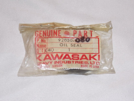 NOS KAWASAKI 1977-1983 OIL SEAL KZ650 KZ750 92050-080 - MotoRaider