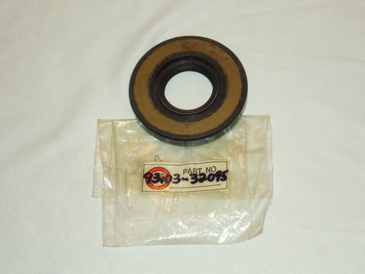 NOS YAMAHA  1974-2005 SW-TYPE OIL SEAL SRX340 EC540 GPX338 EX340  93103-32095 - MotoRaider