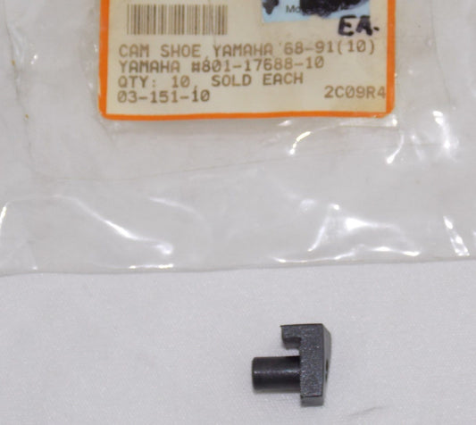 NOS YAMAHA 1968-1990 SHOE RAMP SL351 GP396 SW396 SS433 GS300  801-17688-10 - MotoRaider
