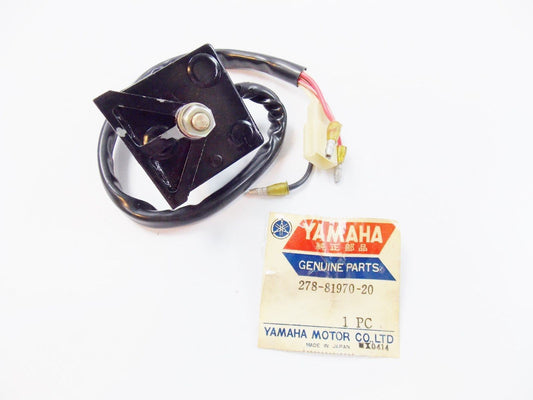 NOS OEM YAMAHA  1970-1975 RECTIFIER ASSY DS7 R5 RD250/350   278-81970-20 - MotoRaider