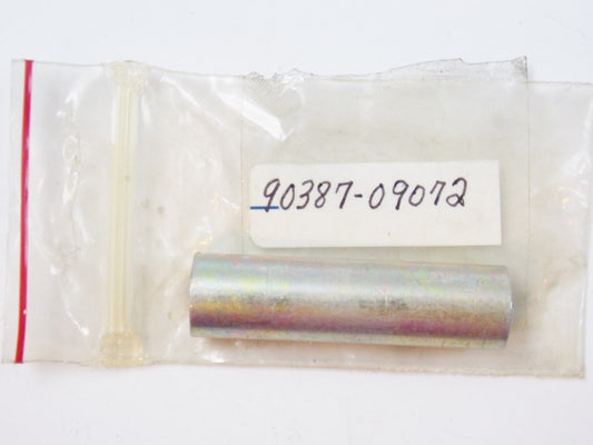 NOS OEM YAMAHA  1968 1969 COLLAR SS338/396  SL35/338/396 90387-09072 - MotoRaider