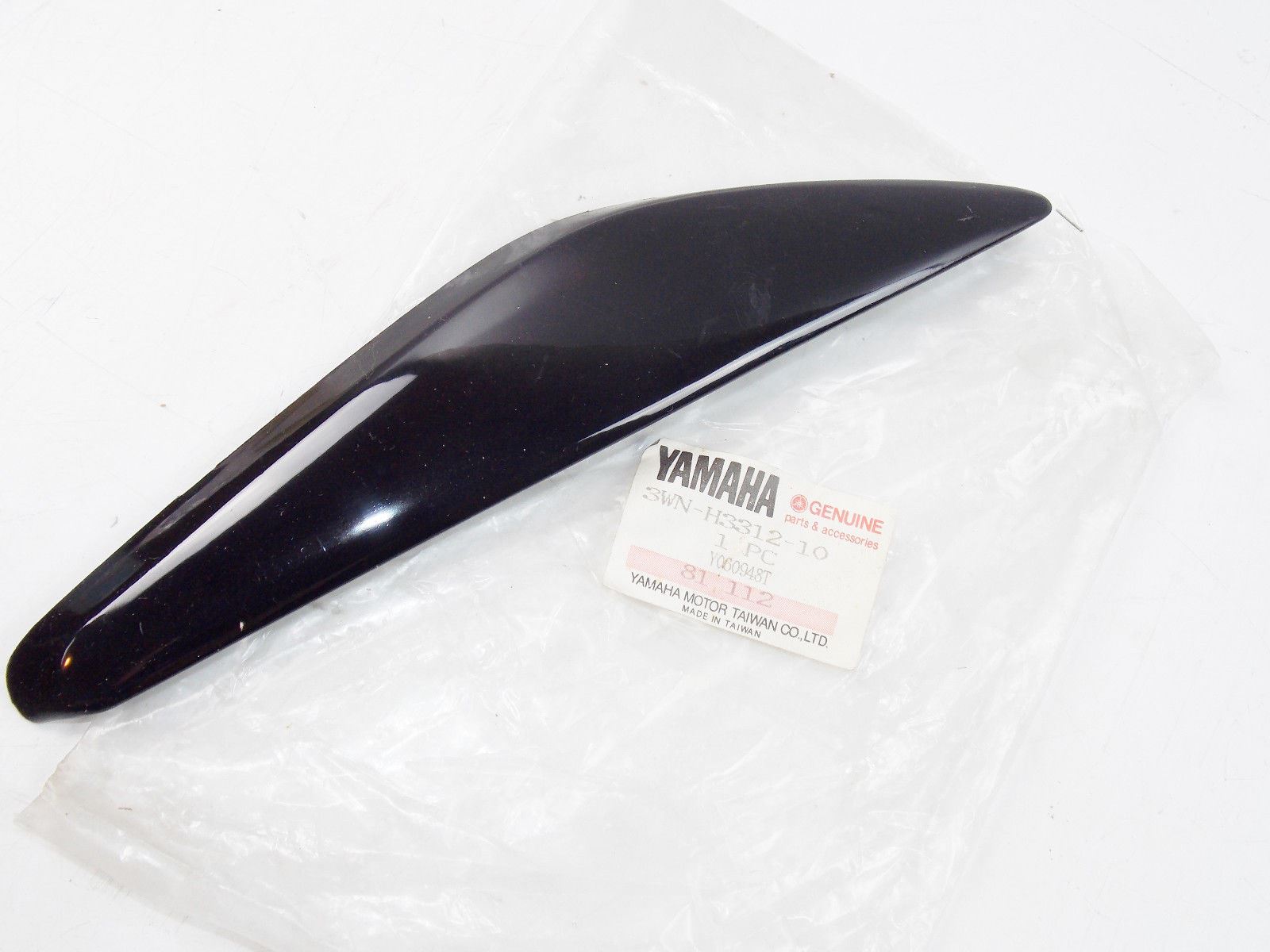 OEM GENUINE NEW YAMAHA SCOOTER 1991 CR50 LENS FLASHER 3WN-H3312-10 - MotoRaider