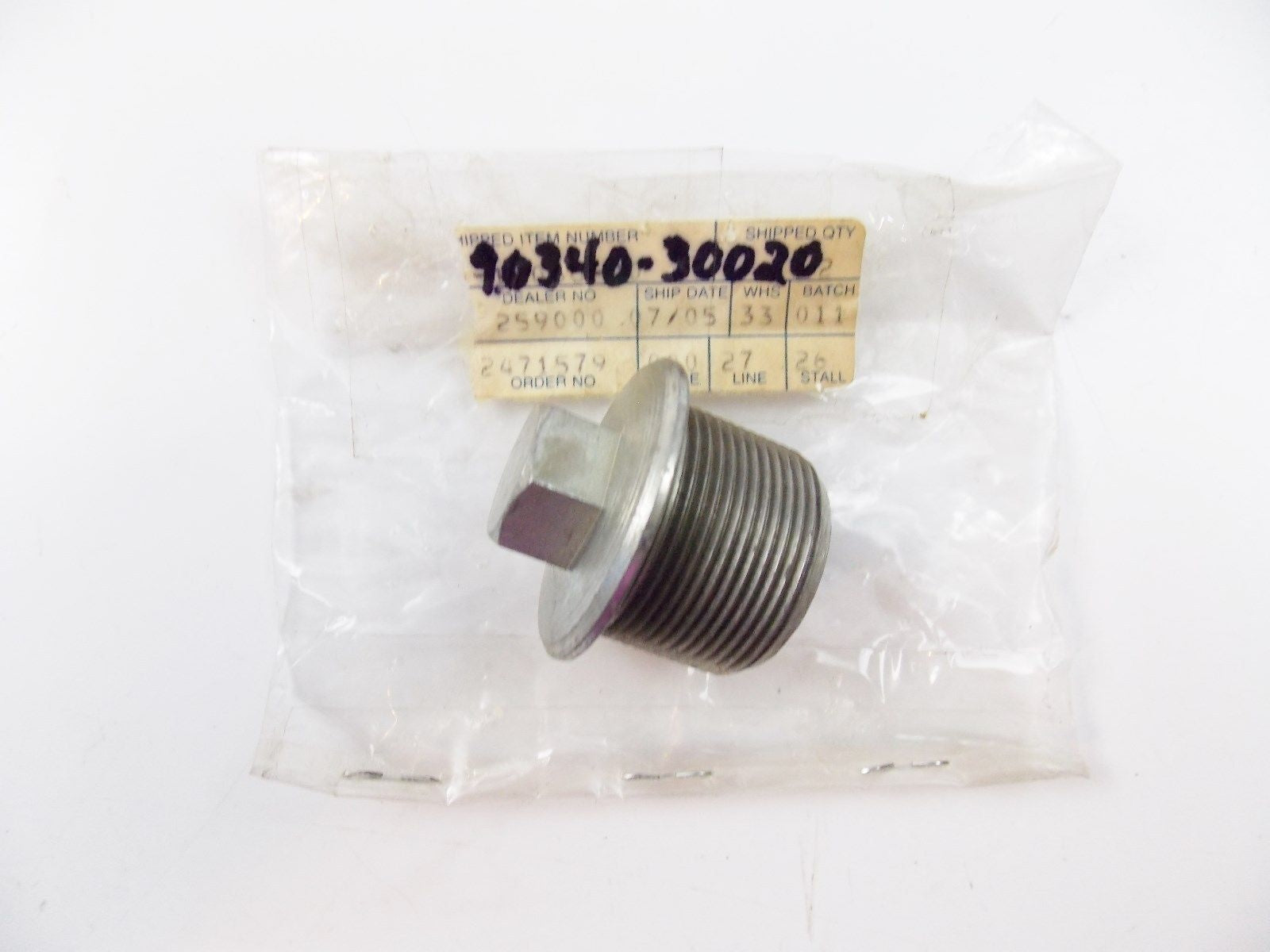 NOS OEM YAMAHA  1973-1978 STRAIGHT SCREW PLUG TX500 XS500  90340-30020 - MotoRaider