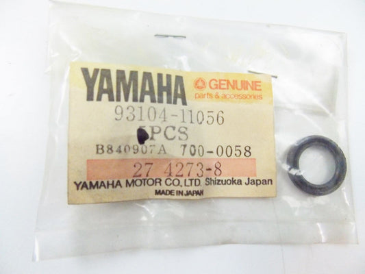 NOS OEM YAMAHA  1996-1985 OIL SEAL SO-TYPE RD400 IT200 YZ125/250 93104-11056 - MotoRaider