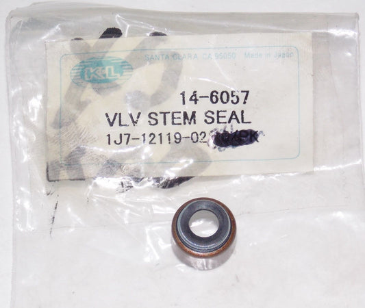 NOS OEM YAMAHA 1974-2013 VALVE STEM SEAL XS360 SR250 TT250 XJ650  1J7-12119-02 - MotoRaider