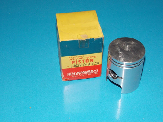 NOS OEM KAWASAKI 1971 1972 1973 PISTON .050 O/S F6  13029-049 - MotoRaider