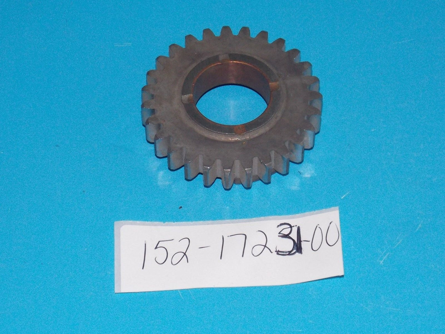 NOS YAMAHA 1962-1966 TRANSMISSION 3RD WHEEL GEAR YDS2 YDS3    152-17231-00 - MotoRaider