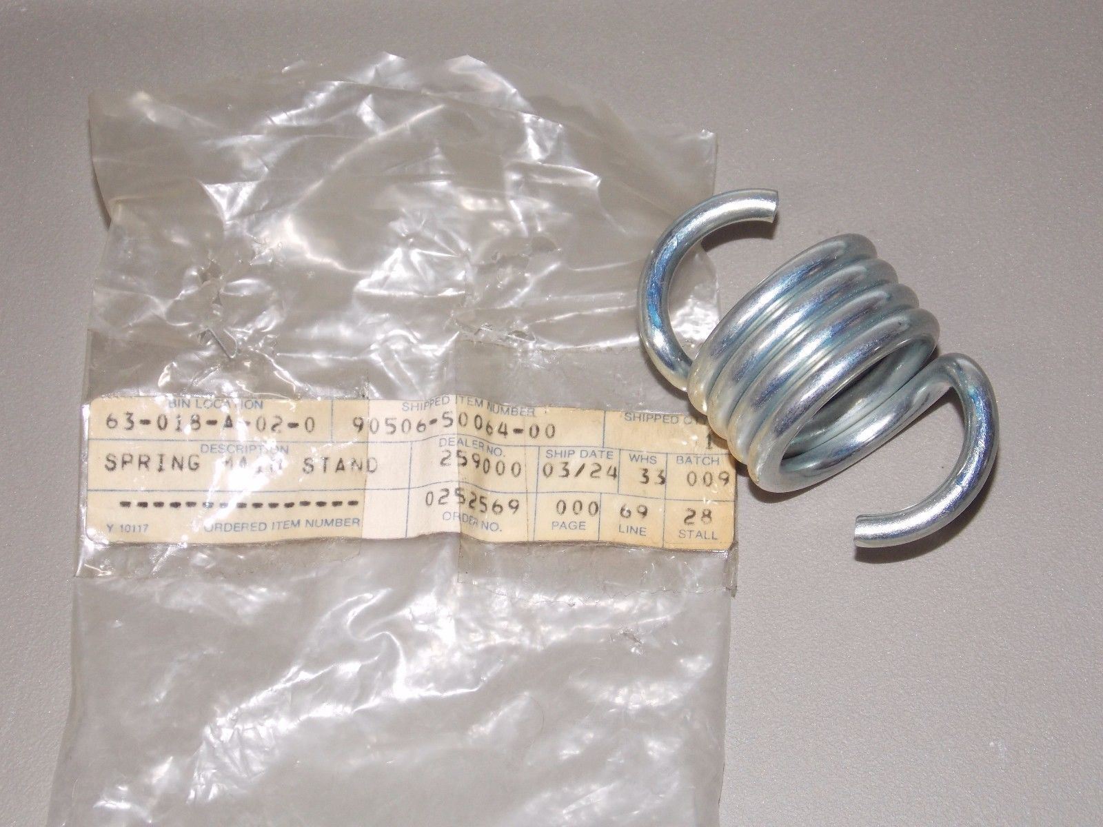 NOS YAMAHA 1970-1983 TENSION SPRING TX650 XS1/2/650  90506-50064 - MotoRaider