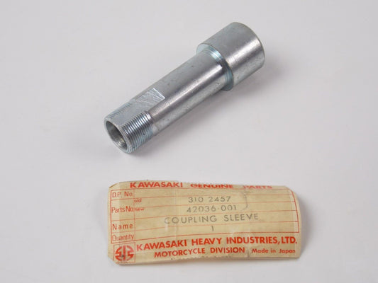 NOS OEM KAWASAKI 1968-1970 REAR HUB COUPLING SLEEVE F3   42036-001 - MotoRaider